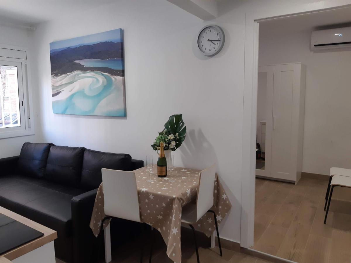 Lucky House Apartment Badalona Luaran gambar